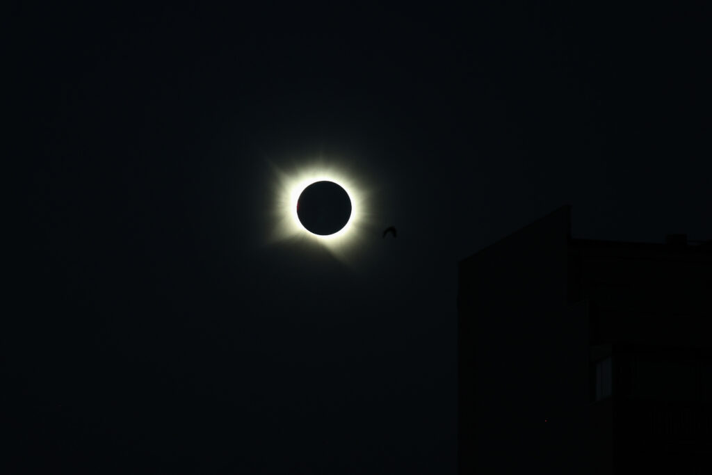 Éclipse totale à León, le 12 août 2026